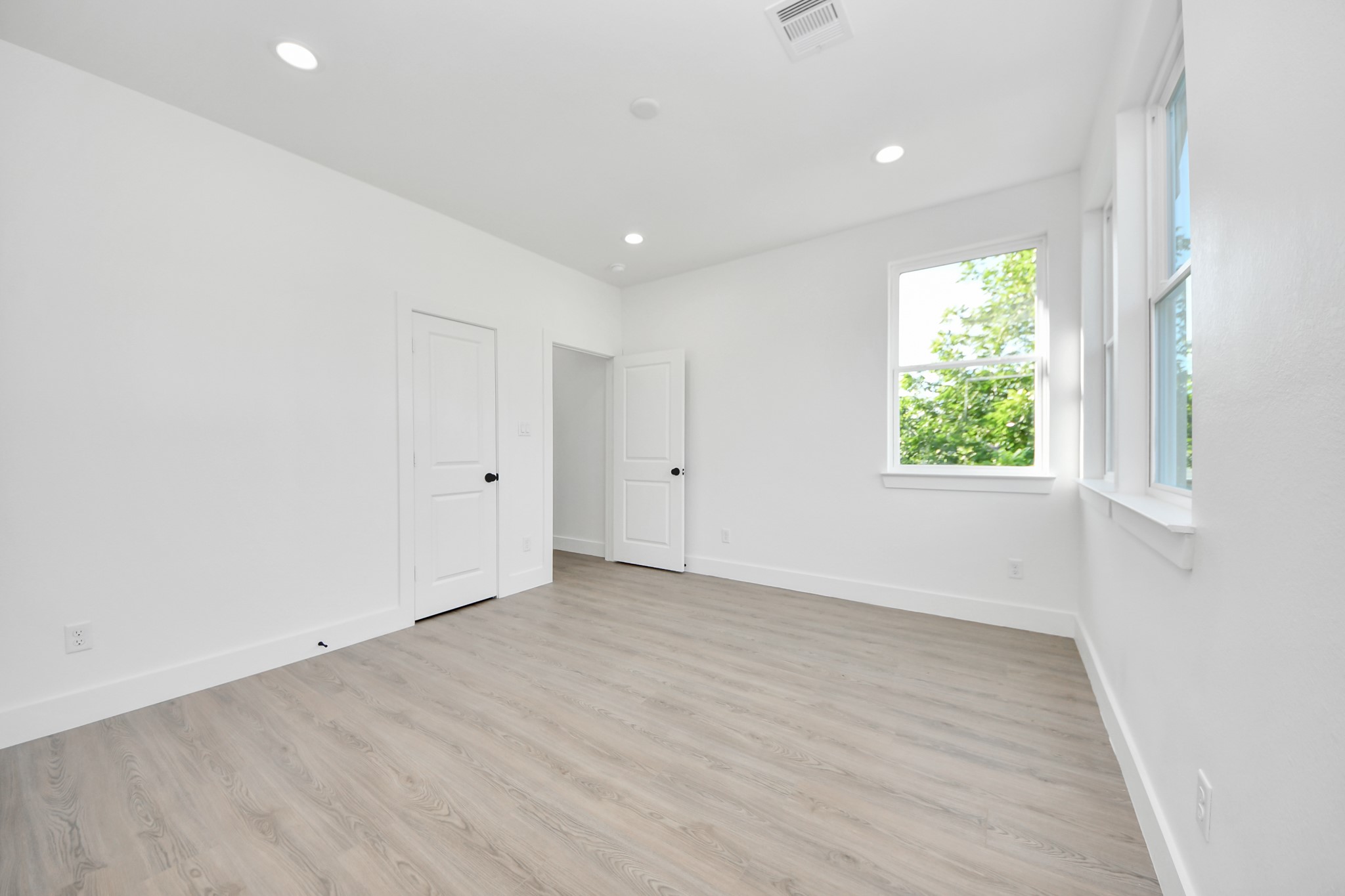 9021 Spaulding Street Houston, TX 77016 - Photo 28 of 36