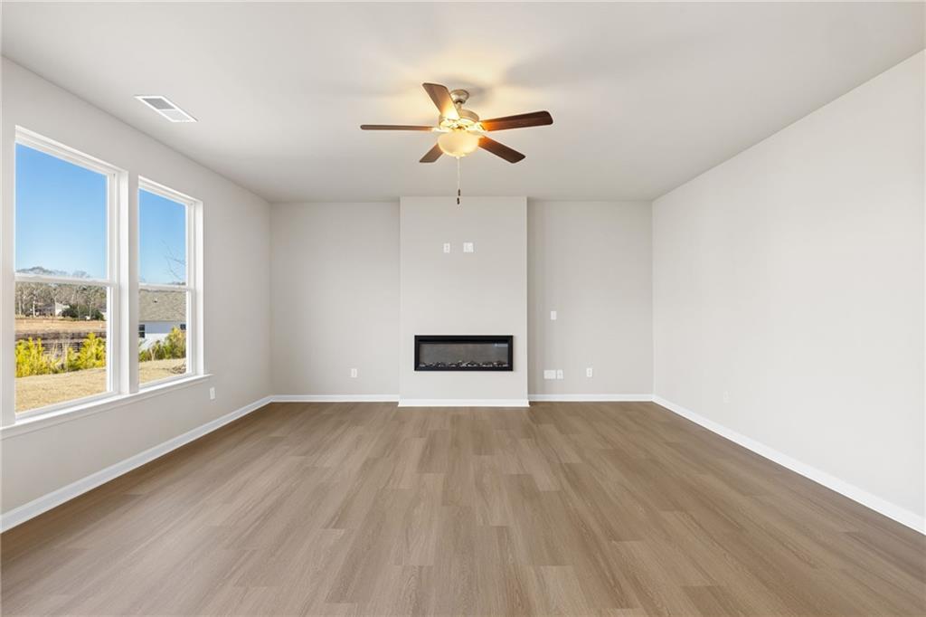 6060 Spring Way Lithonia, GA 30038 - Photo 4 of 15