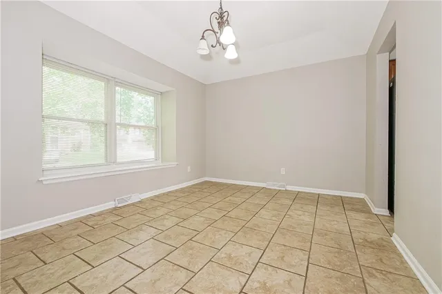 $1,845 | 1701 North Hanover Avenue, Independence, MO 64056