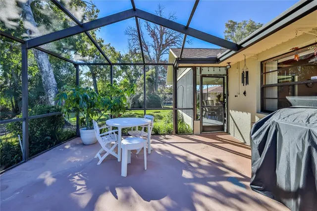 $325,000 | 11249 Riddle Drive, Spring Hill, FL 34609