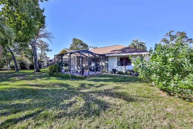 $325,000 | 11249 Riddle Drive, Spring Hill, FL 34609