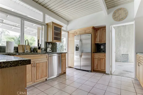 $1,099,988 | 10412 Reseda Boulevard, Porter Ranch, CA 91326