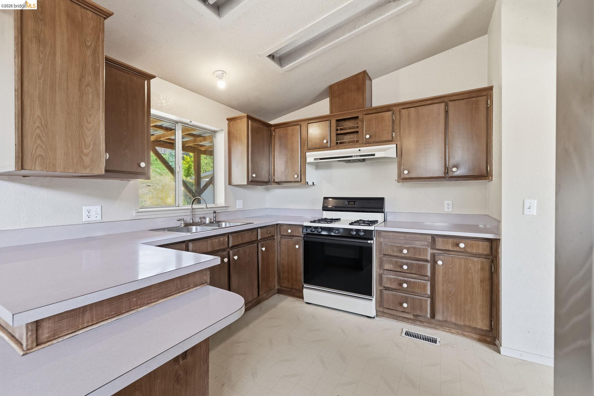 289 Deer Field Circle Copperopolis, CA 95228 - Photo 9 of 25