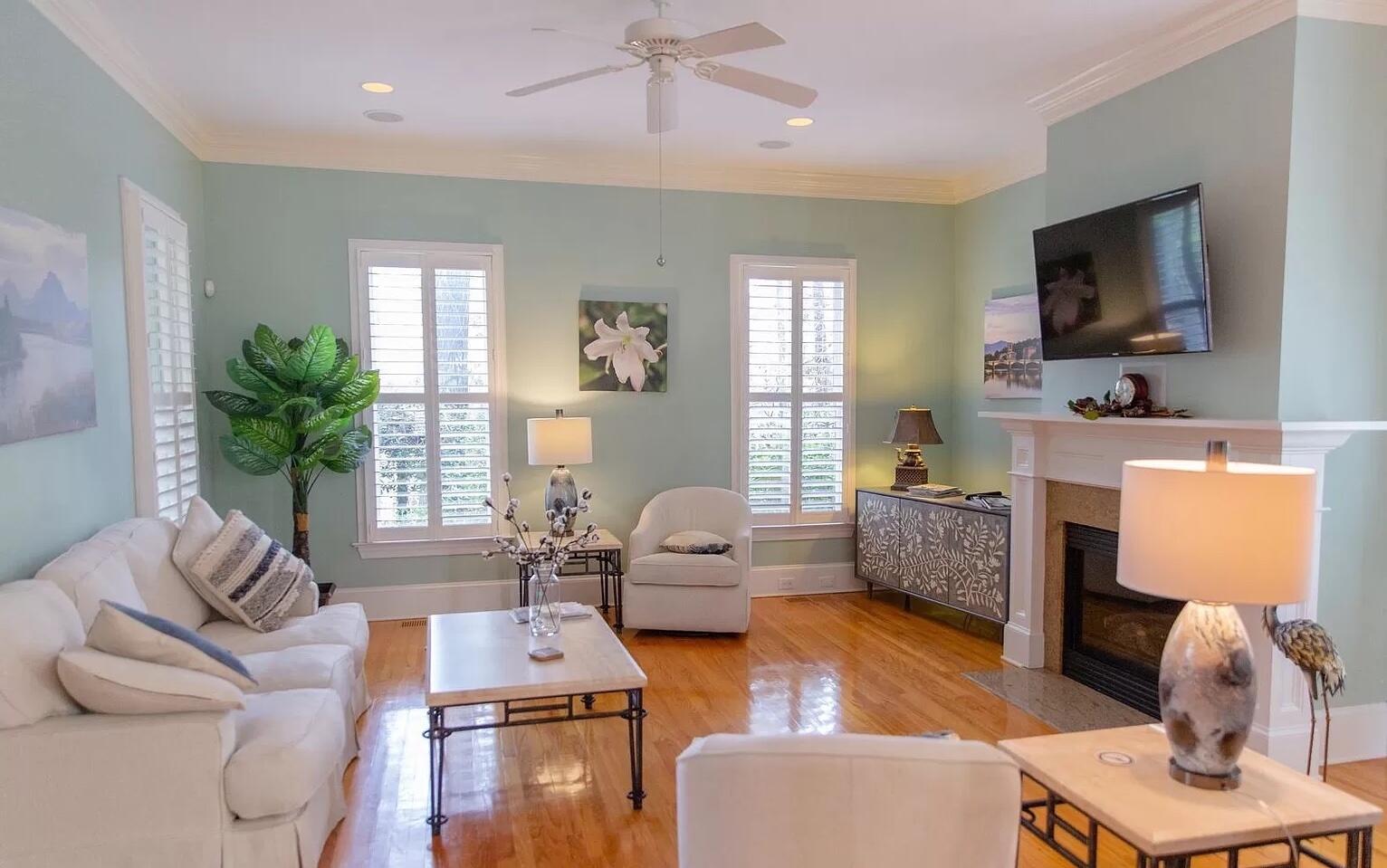 129 Jakes Lane Mount Pleasant, SC 29464 - Photo 4 of 26 2