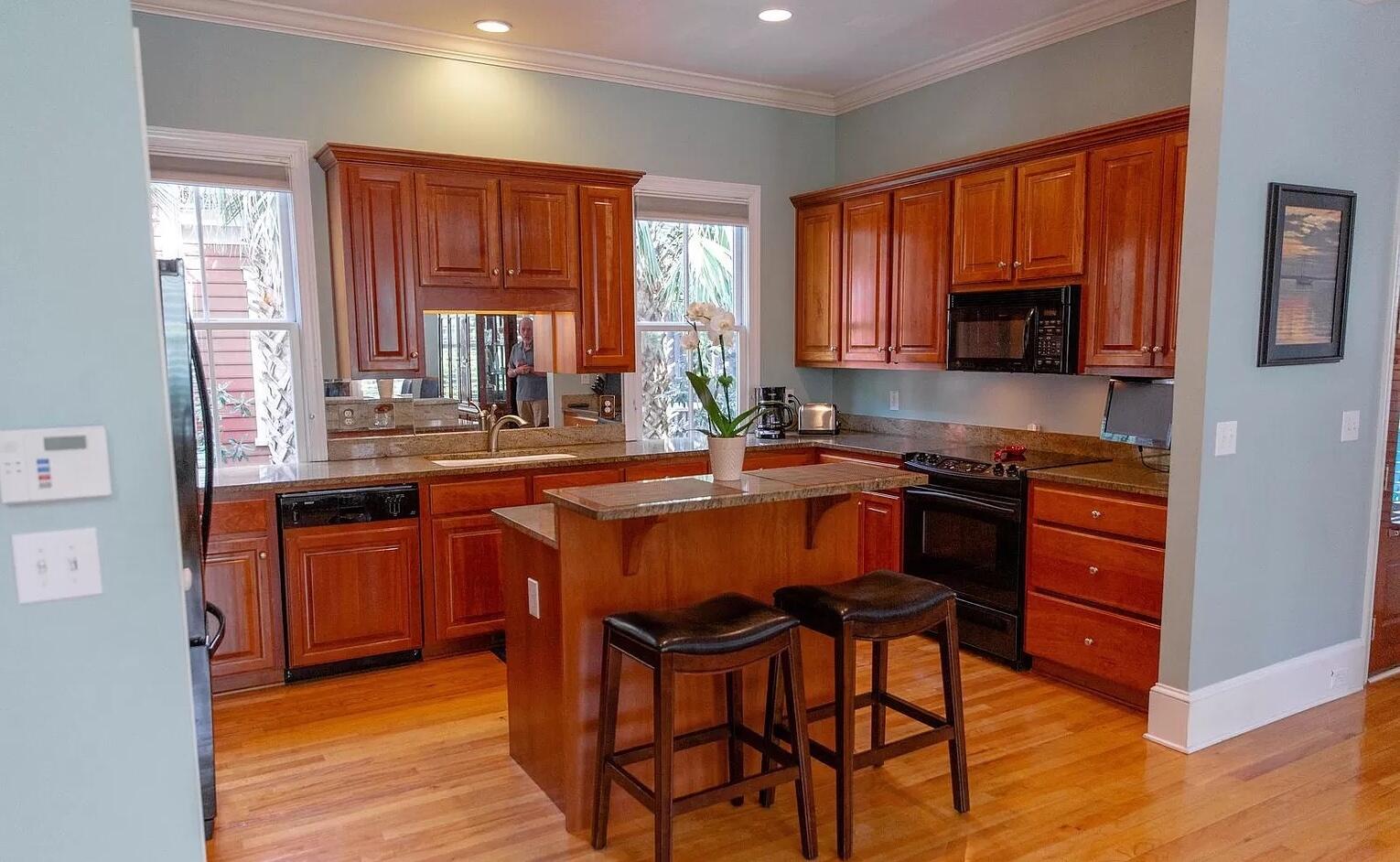 129 Jakes Lane Mount Pleasant, SC 29464 - Photo 8 of 26 5