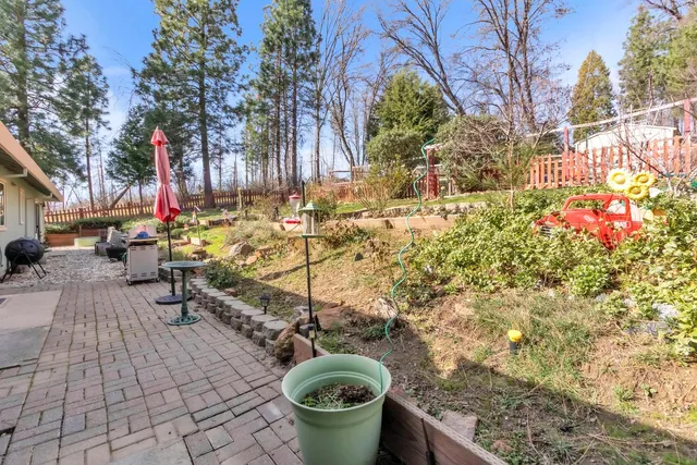 $349,500 | 5012 Meadow Glen Drive, Grizzly Flats, CA 95636