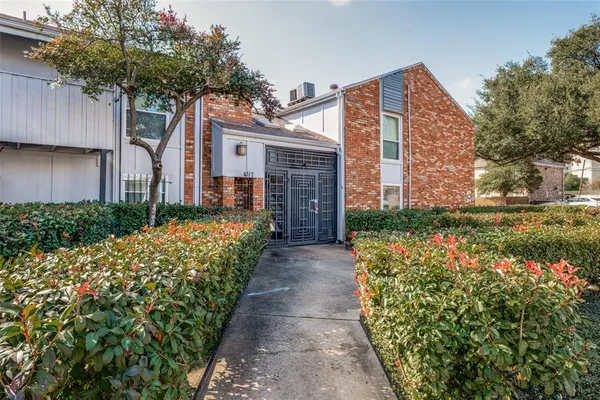 $1,395 | 4317 Hartford Street, Unit 214, Dallas, TX 75219