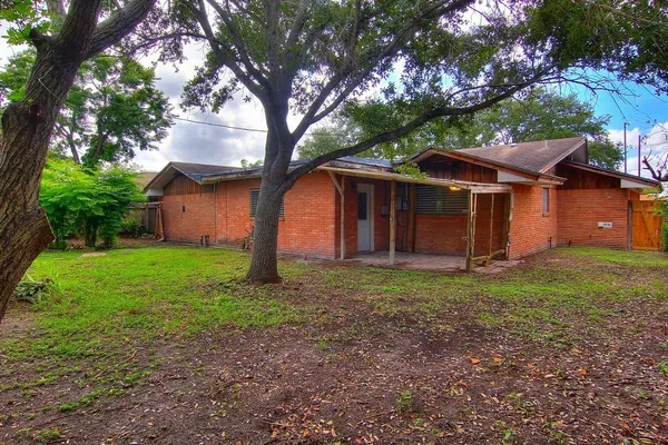 $1,795 | 1030 Monette Drive, Corpus Christi, TX 78412