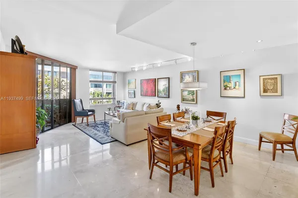 $970,000 | 141 Crandon Boulevard, Unit 338, Key Biscayne, FL 33149