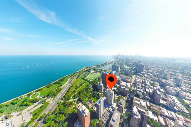 $339,900 | 336 West Wellington Avenue, Unit 1002, Chicago, IL 60657