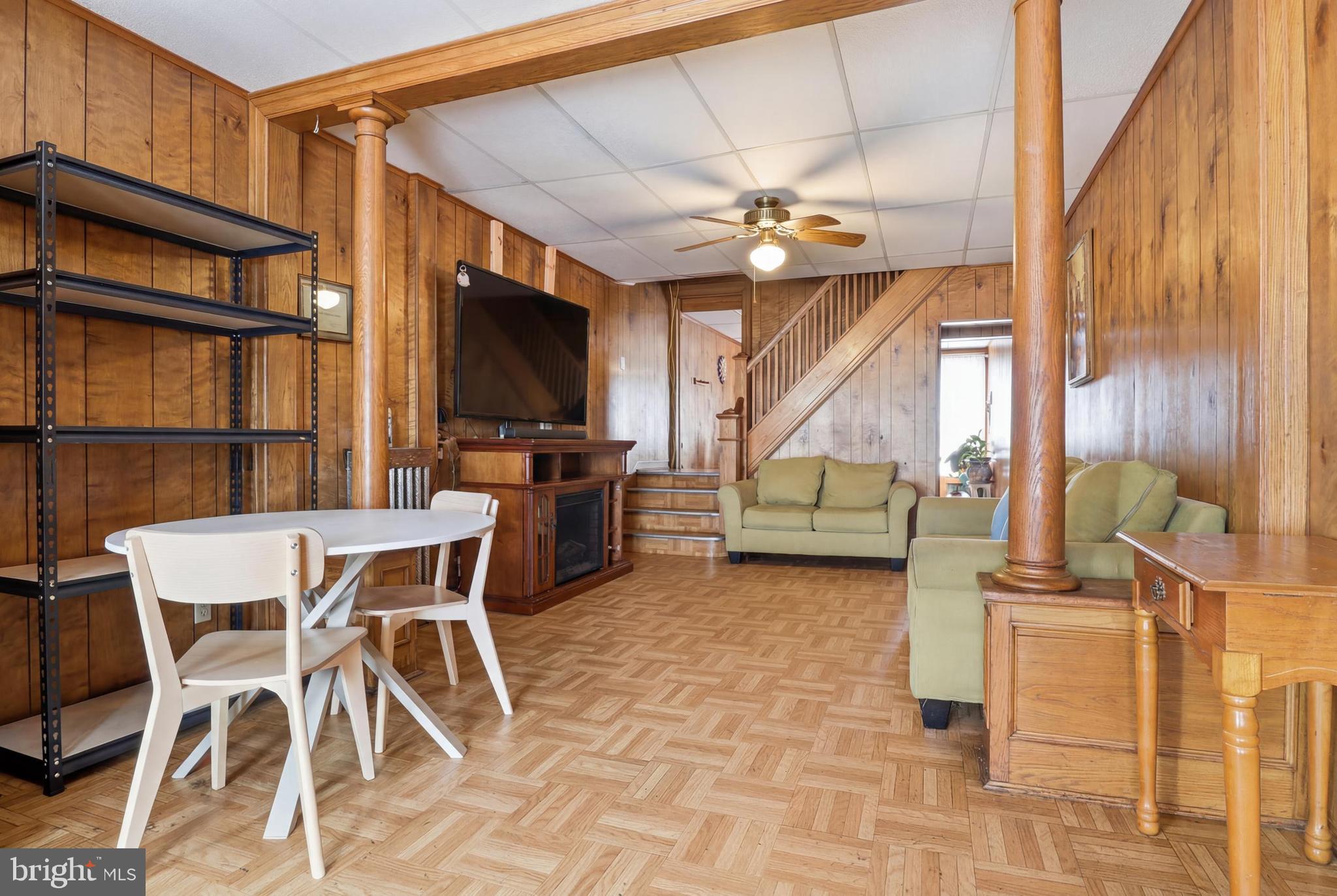 421 York Street Hanover, PA 17331 - Photo 7 of 49