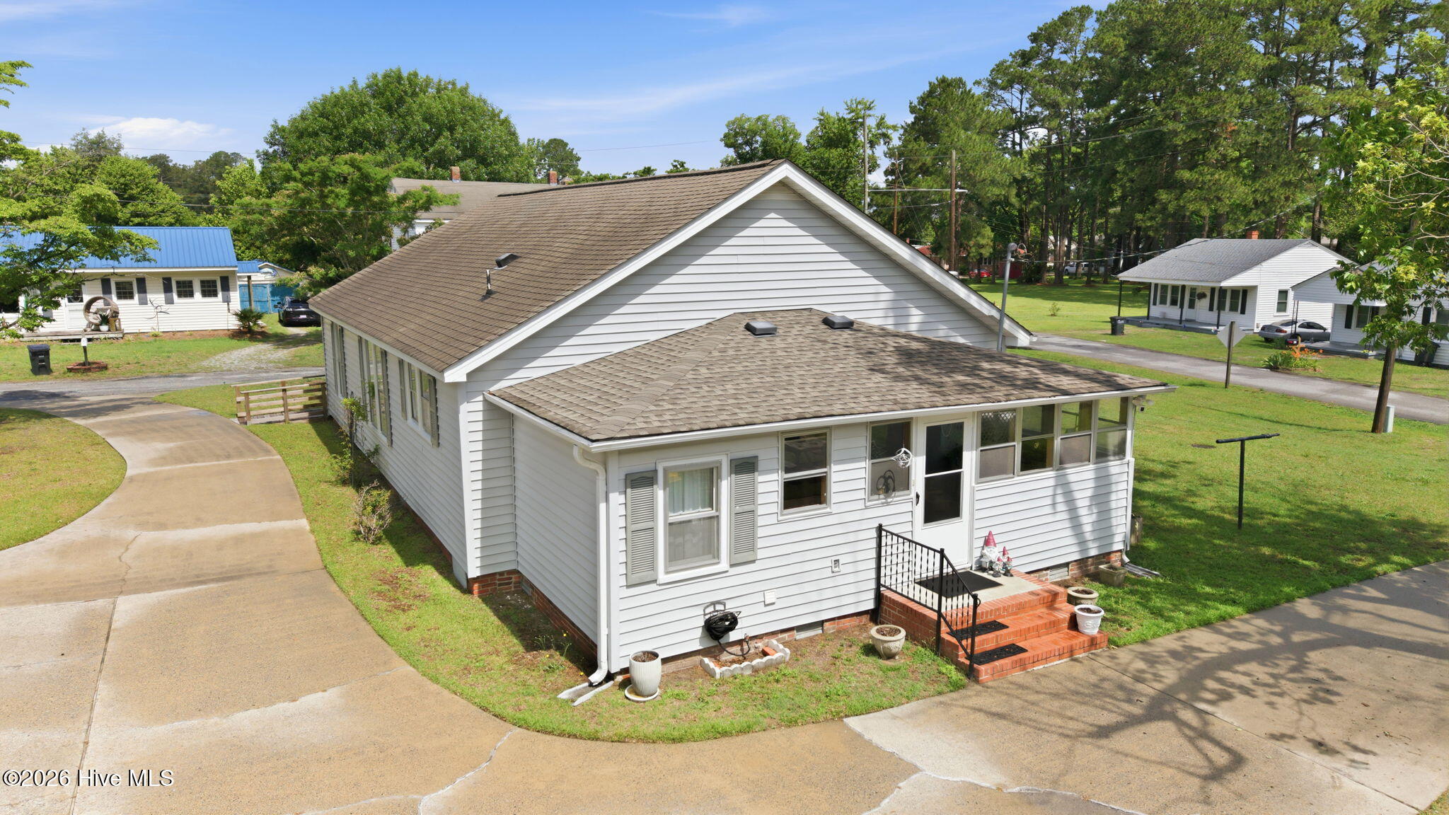 46 Elizabeth Avenue Chocowinity, NC 27817 - Photo 9 of 48 AERIAL SHOWING CIRCULAR DRIVEWAY AROUND BACK OF HOME