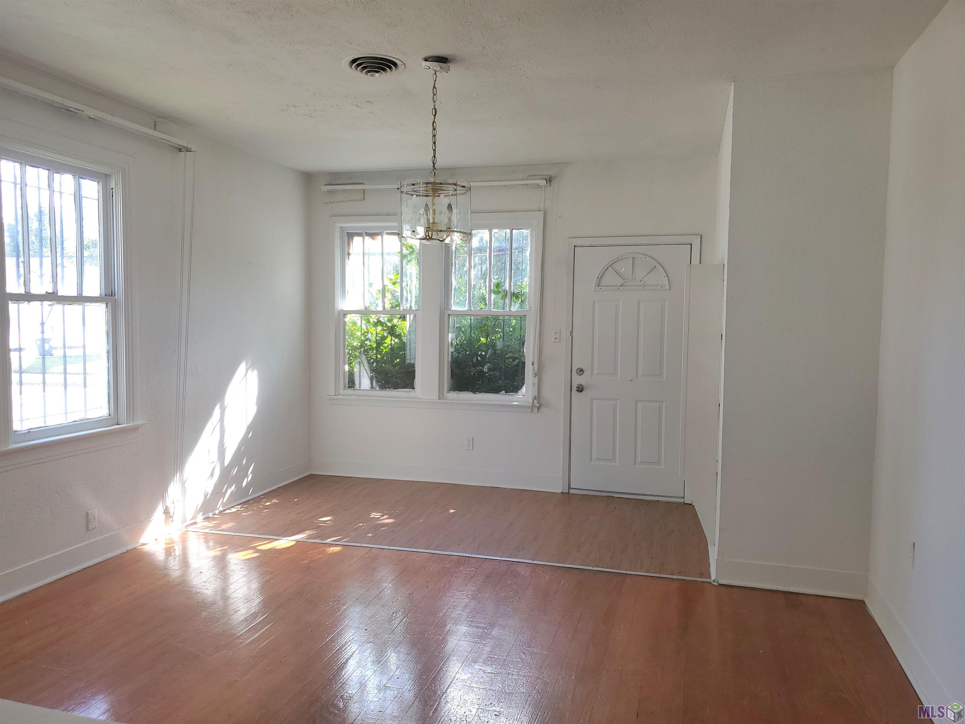 2965 Madison Avenue Baton Rouge, LA 70802 - Photo 8 of 16 Den