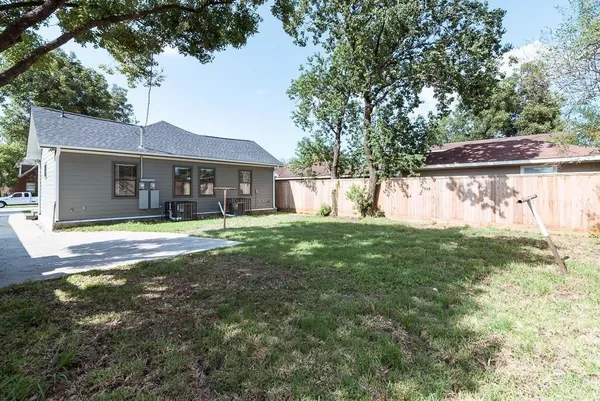 $1,495 | 1919 Lombardy Street, Unit A, Houston, TX 77023