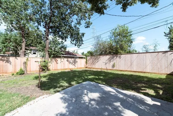$1,495 | 1919 Lombardy Street, Unit A, Houston, TX 77023