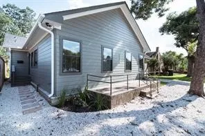 $1,495 | 1919 Lombardy Street, Unit A, Houston, TX 77023