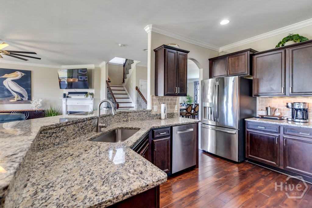 661 Wyndham Way Pooler, GA 31322 - Photo 17 of 50 Kitchen