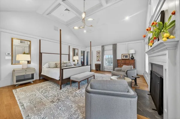 $4,750,000 | 54 Lincoln Street, Hingham, MA 02043