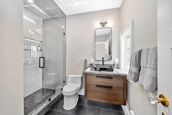 $4,750,000 | 54 Lincoln Street, Hingham, MA 02043