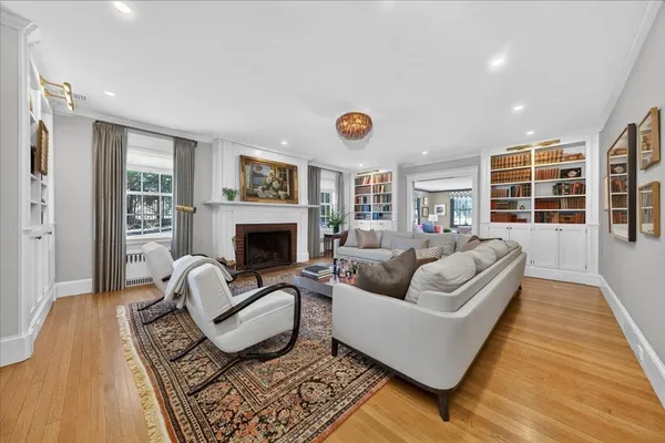 $4,750,000 | 54 Lincoln Street, Hingham, MA 02043