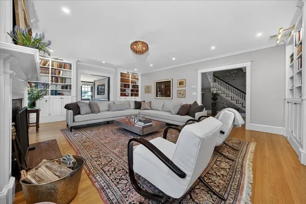 $4,750,000 | 54 Lincoln Street, Hingham, MA 02043