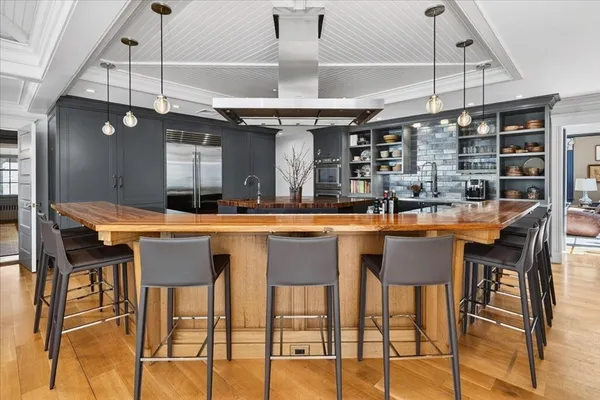 $4,750,000 | 54 Lincoln Street, Hingham, MA 02043