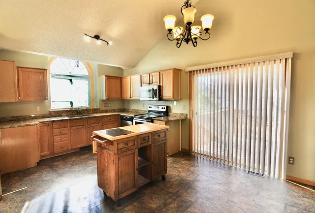 $345,000 | 1017 Larch Street, Farmington, MN 55024