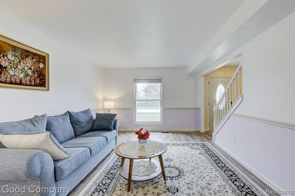 42293 Saltz Road Canton, MI 48187 - Photo 10 of 62