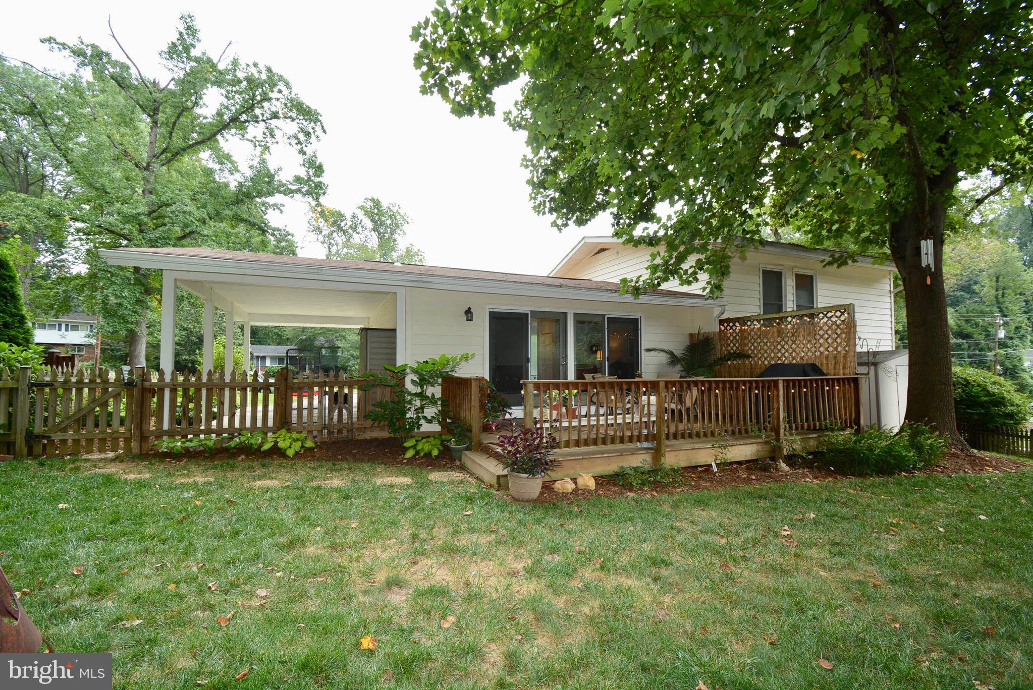 6330 Alberta Street Springfield, VA 22152 - Photo 50 of 50 Large deck off the dining room for easy living.
