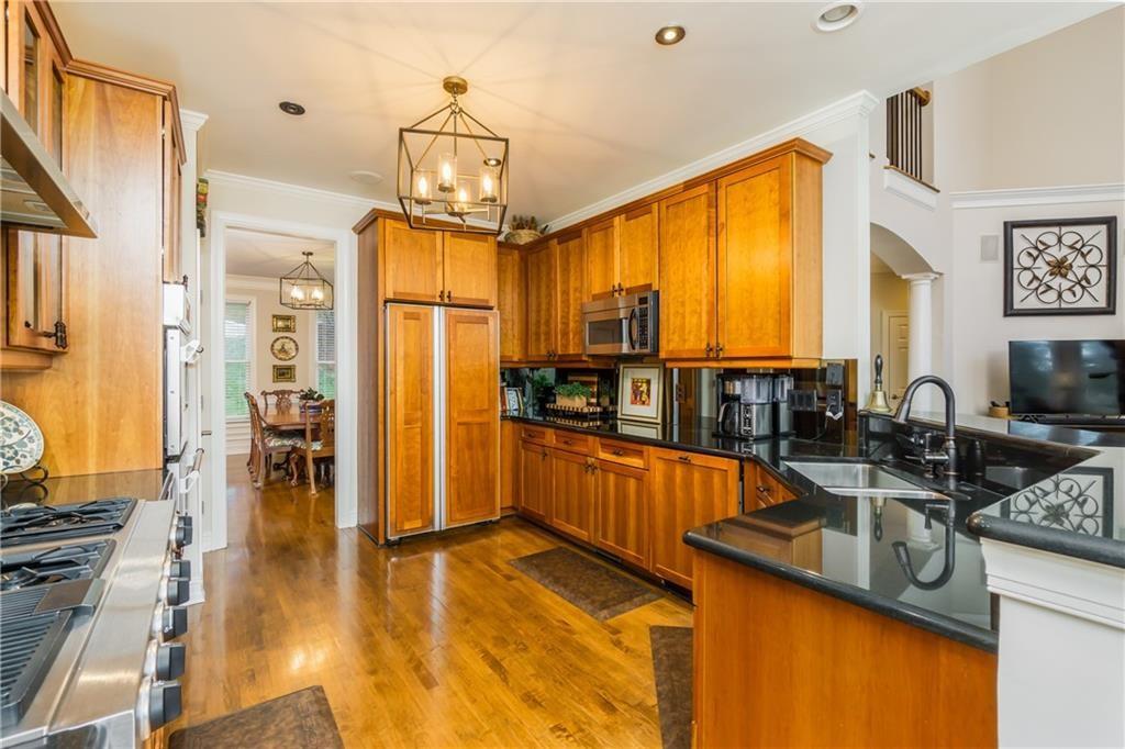 2819 Point Overlook Gainesville, GA 30501 - Photo 16 of 71