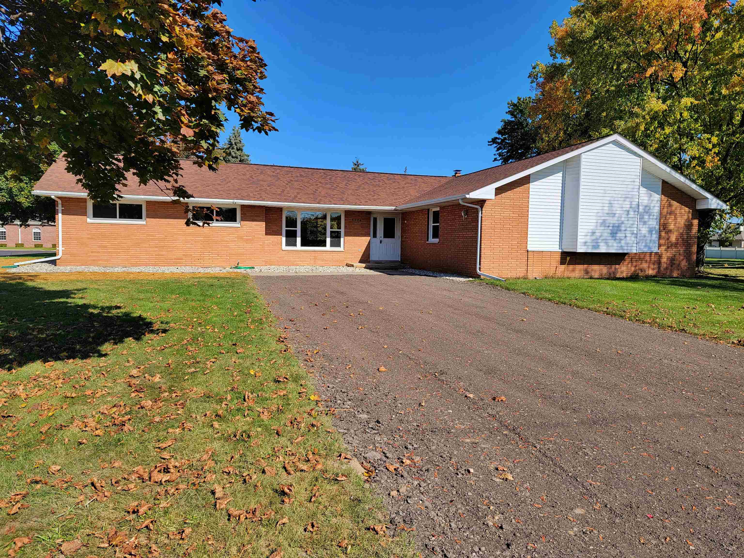 5524 McCarty Road Saginaw, MI 48603 - Photo 3 of 48