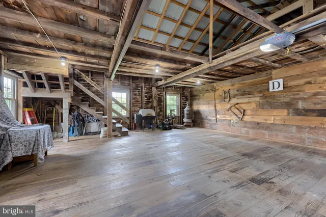 $899,900 | 335 North Clay Road, Lititz, PA 17543