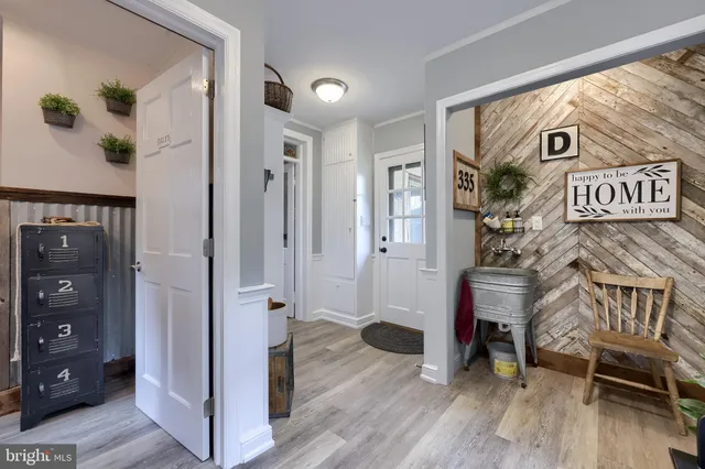 $899,900 | 335 North Clay Road, Lititz, PA 17543