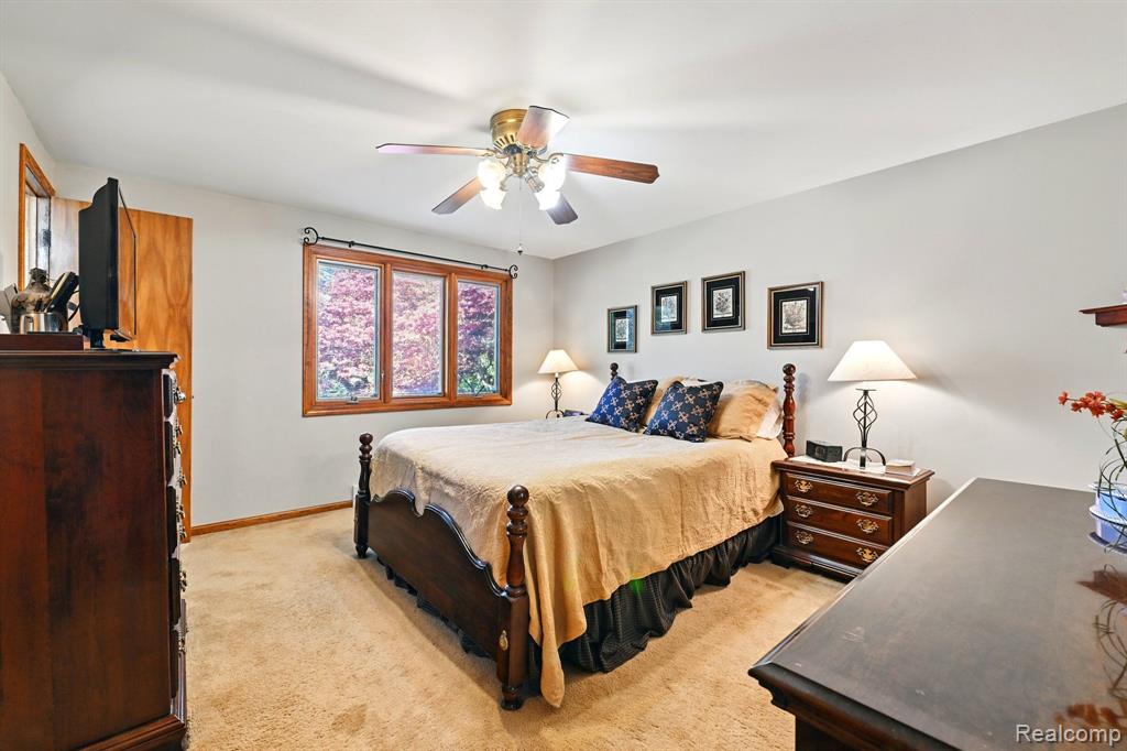 37232 Kelly Road Clinton Township, MI 48036 - Photo 18 of 25