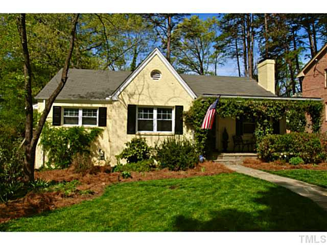 903 Canterbury Road Raleigh, NC 27607 - Photo 1 of 22 Exterior Front