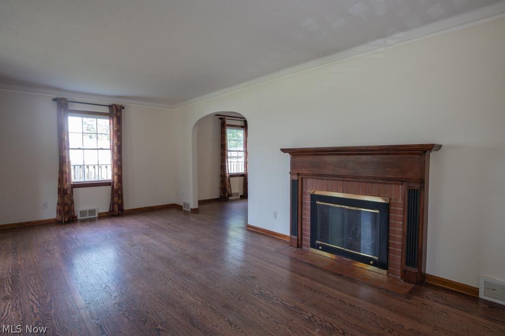 154 Berkley Road Elyria, OH 44035 - Photo 2 of 22 Gallery Image 2