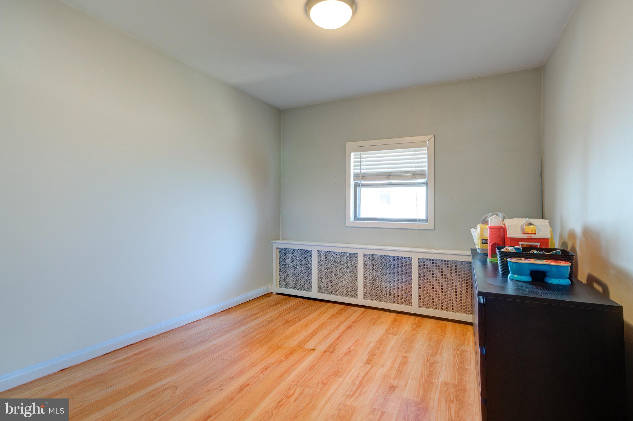 2820 Miller Street Philadelphia, PA 19134 - Photo 11 of 17 2nd bedroom