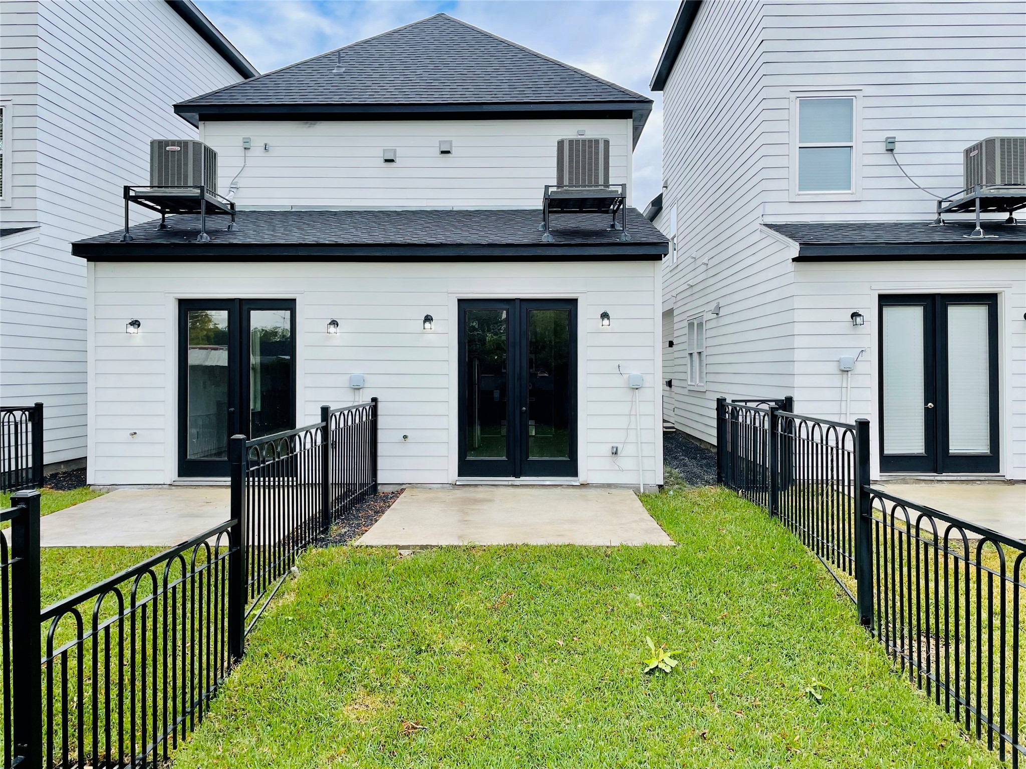 3255 Real Street, Unit A Houston, TX 77087 - Photo 7 of 38
