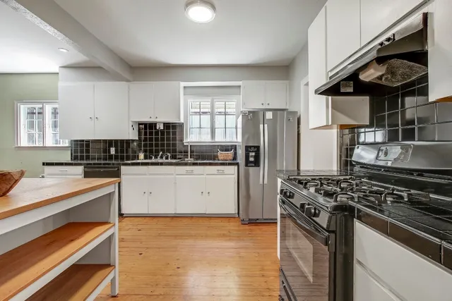 $950,000 | 1215 West Mary Street, Austin, TX 78704