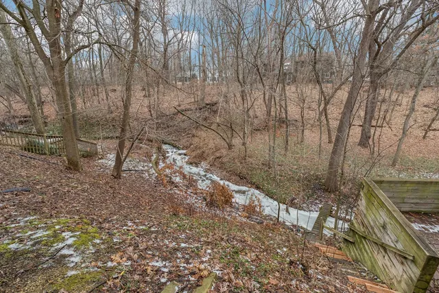 $438,000 | 21688 West Ravine Drive, Lake Zurich, IL 60047