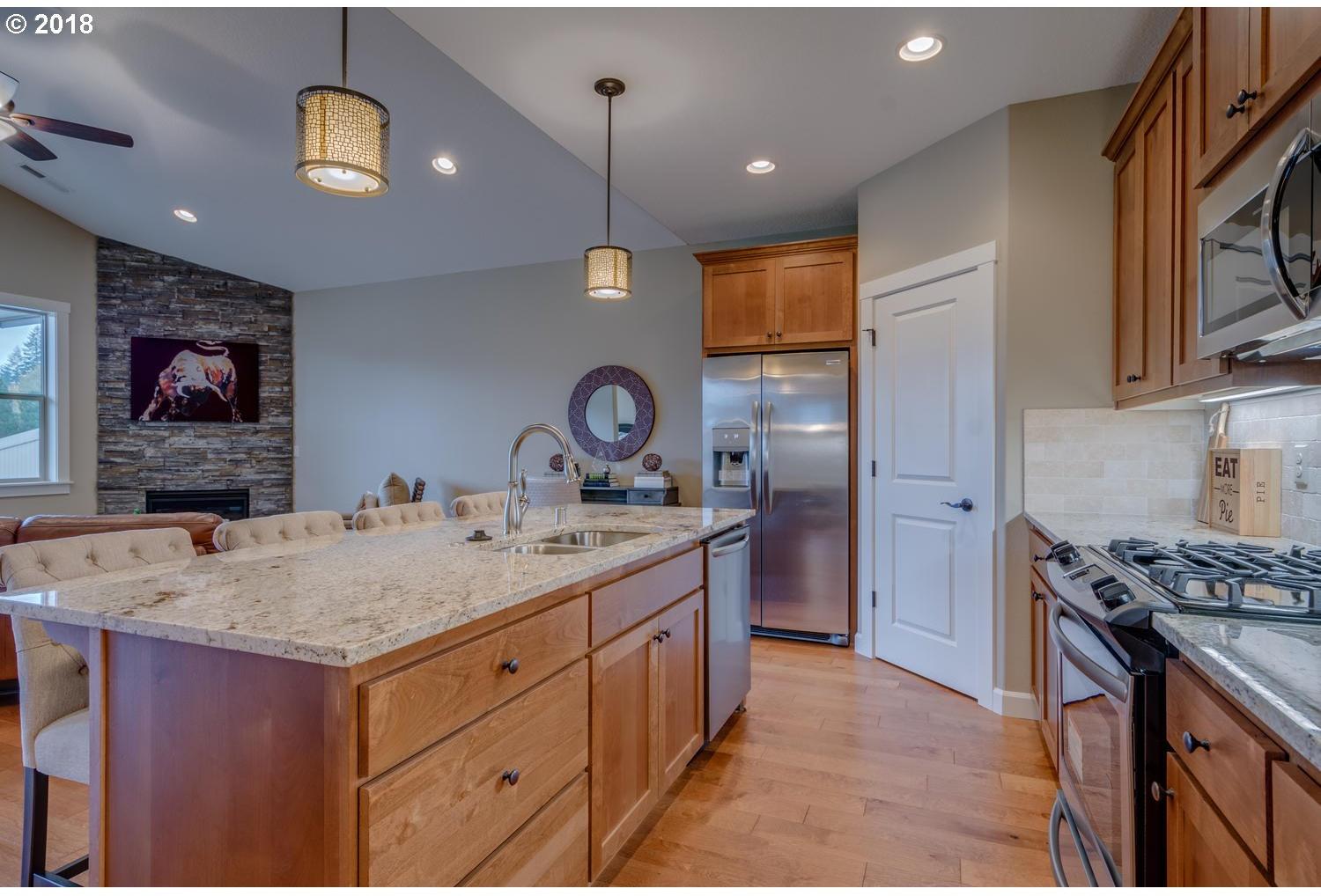 1614 Northeast 174th Street Ridgefield, WA 98642 - Photo 5 of 12 Gallery Image 5