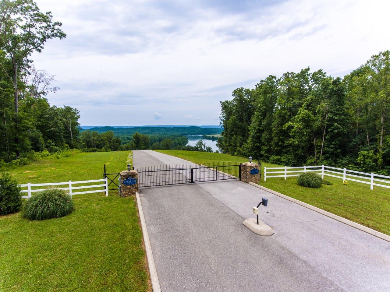 82 Espalier Drive, Unit LOT 82 Decatur, TN 37322 - Photo 2 of 16 Espalier Bay-2