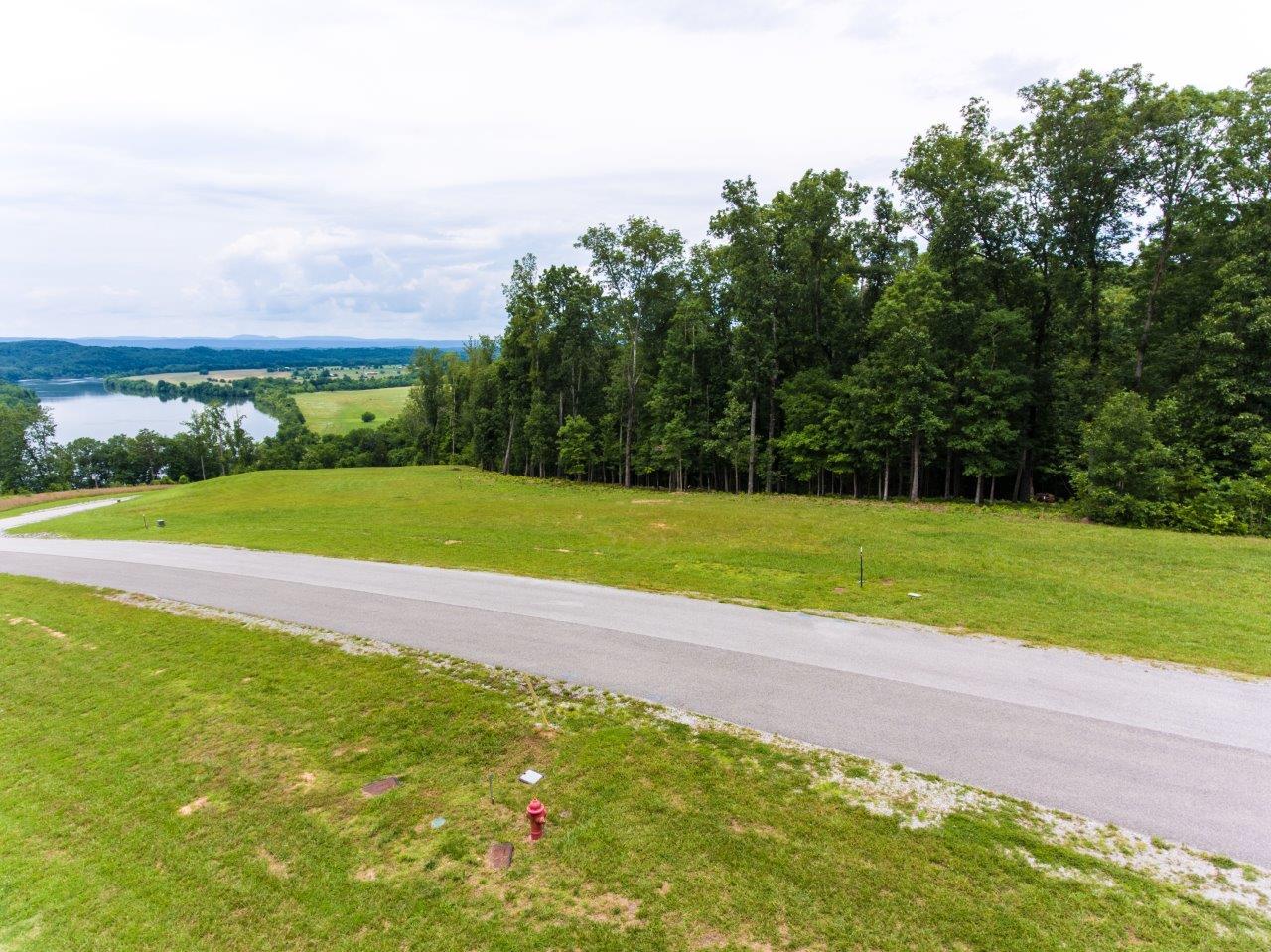 82 Espalier Drive, Unit LOT 82 Decatur, TN 37322 - Photo 6 of 16 Espalier Bay-6
