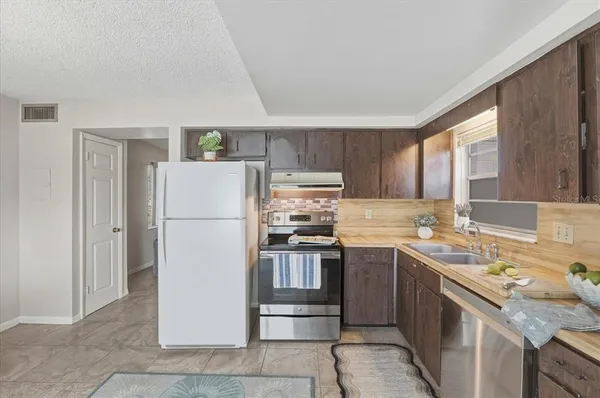 $1,470 | 740 East Pearl Street, Unit E, Bartow, FL 33830