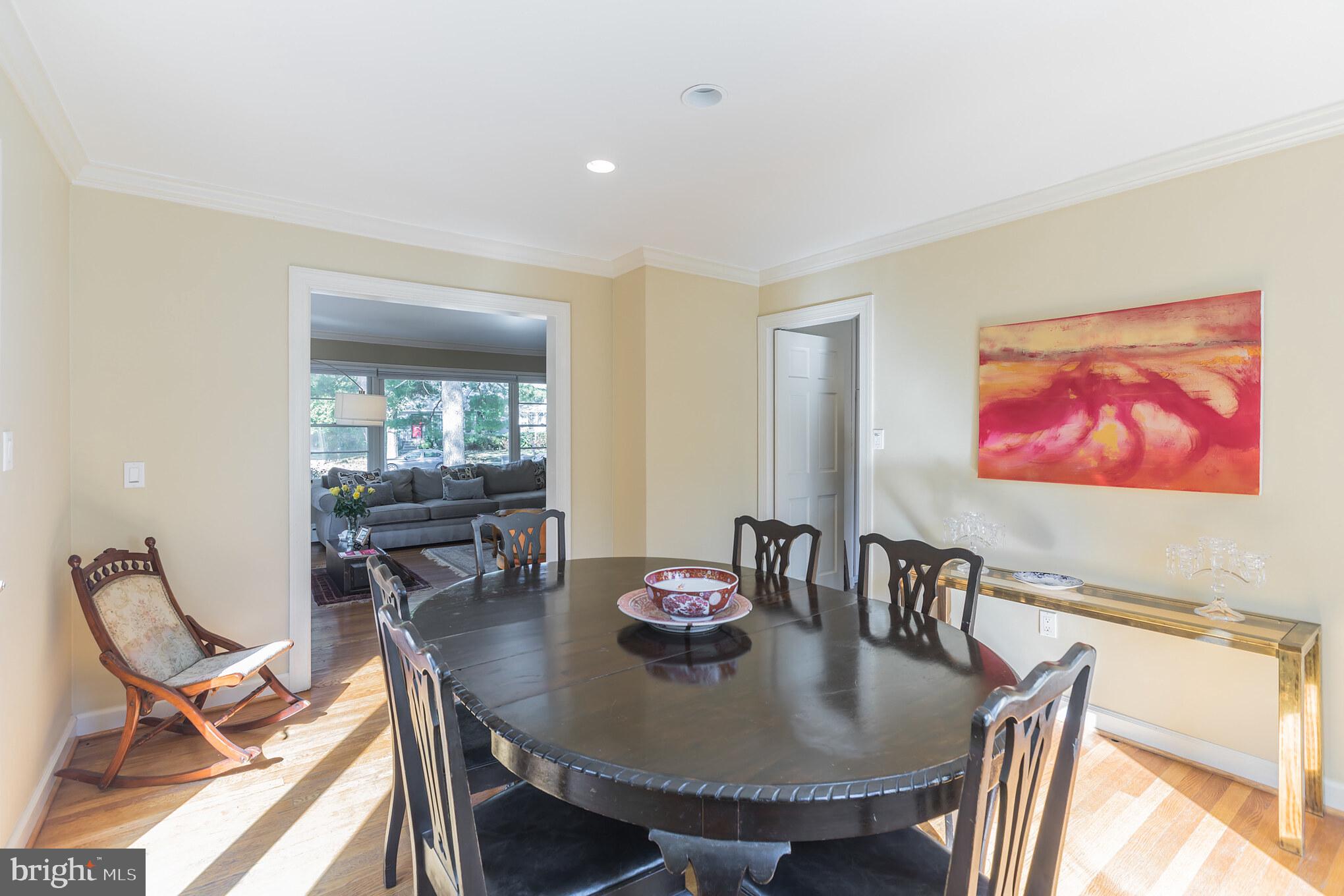 4850 Langdrum Lane Chevy Chase, MD 20815 - Photo 20 of 47