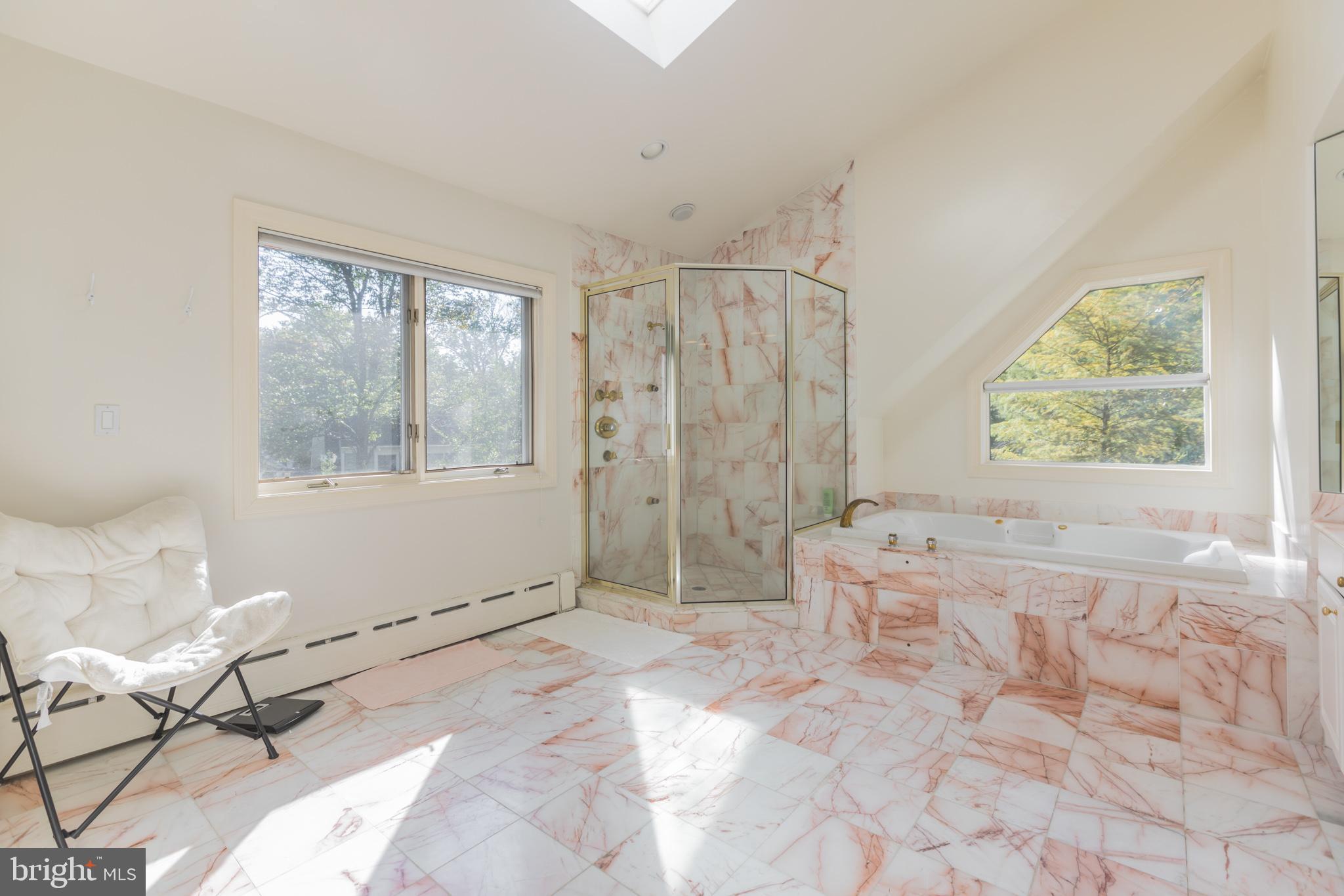 4850 Langdrum Lane Chevy Chase, MD 20815 - Photo 27 of 47