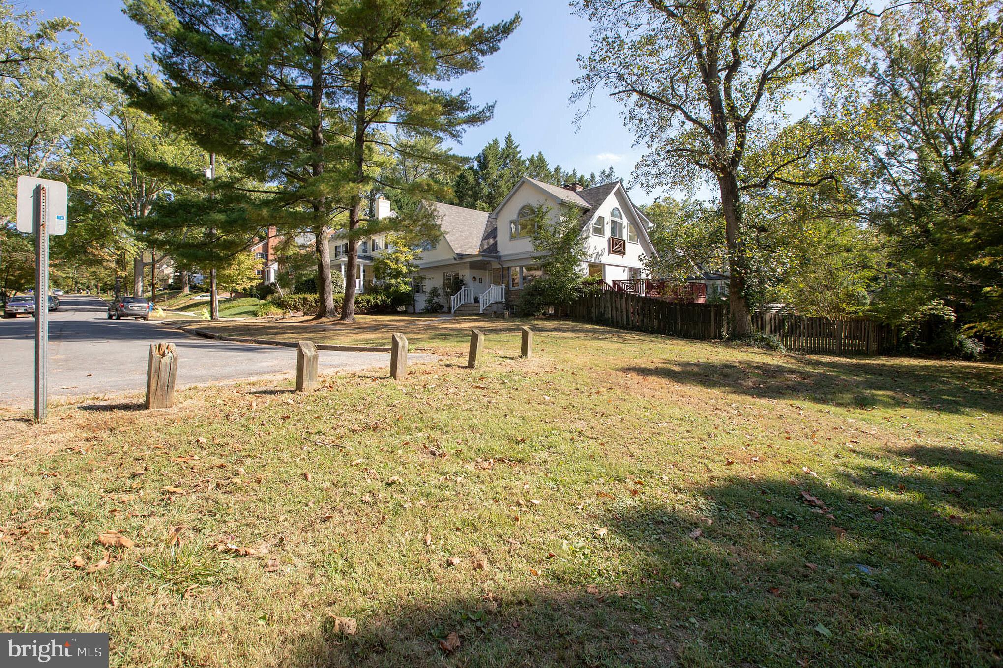 4850 Langdrum Lane Chevy Chase, MD 20815 - Photo 6 of 47 Corner Lot - Next to Little Falls Park Trail!
