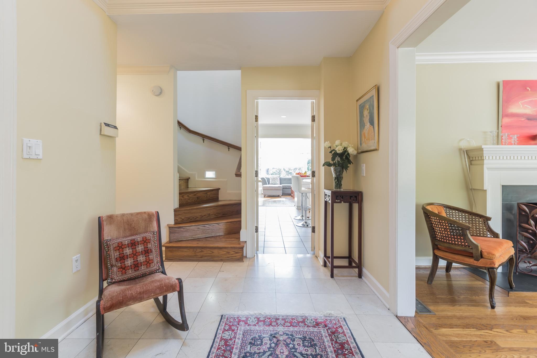 4850 Langdrum Lane Chevy Chase, MD 20815 - Photo 7 of 47