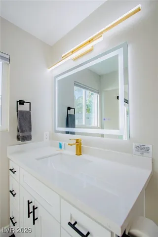 $3,000 | 6287 West Katella Avenue, Las Vegas, NV 89118