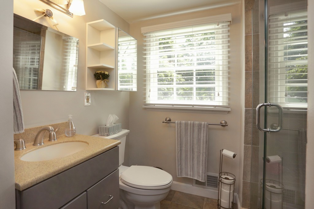 15 Warren Street Georgetown, MA 01833 - Photo 16 of 24 Gallery Image 16